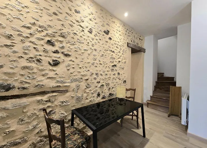 De Charme A Avec Internet Et Parking - Fr-1-616-497